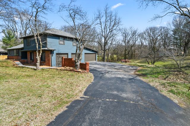 850 S Mumford Drive, Springfield, MO 65809