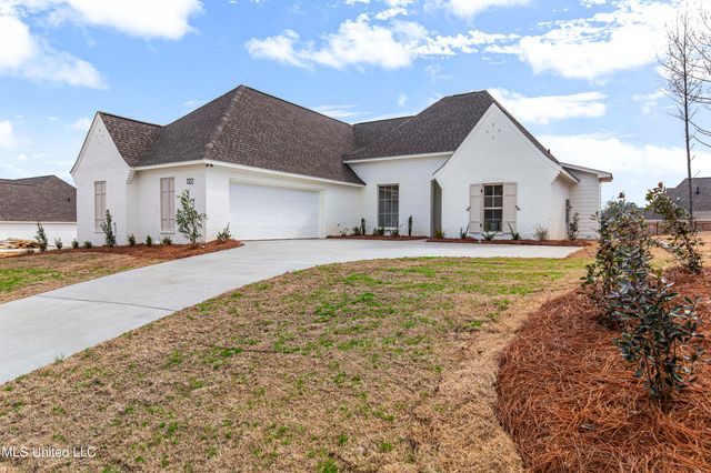 122 Lake Crest Drive, Madison, MS 39110