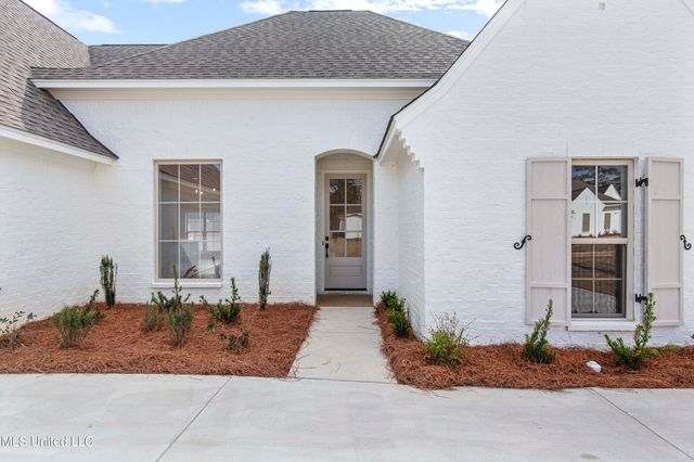 122 Lake Crest Drive, Madison, MS 39110
