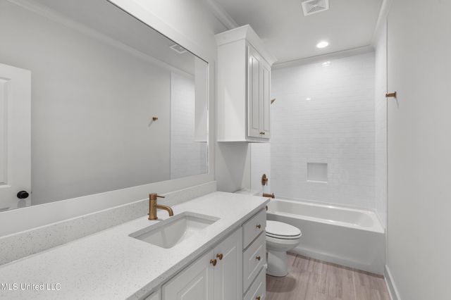 122 Lake Crest Drive, Madison, MS 39110