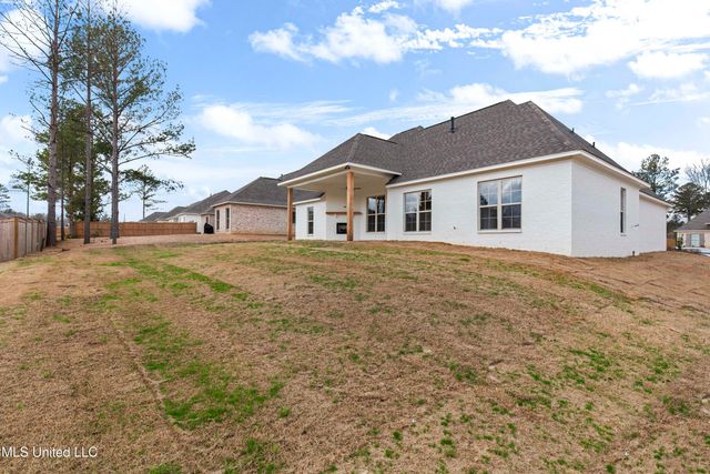 122 Lake Crest Drive, Madison, MS 39110