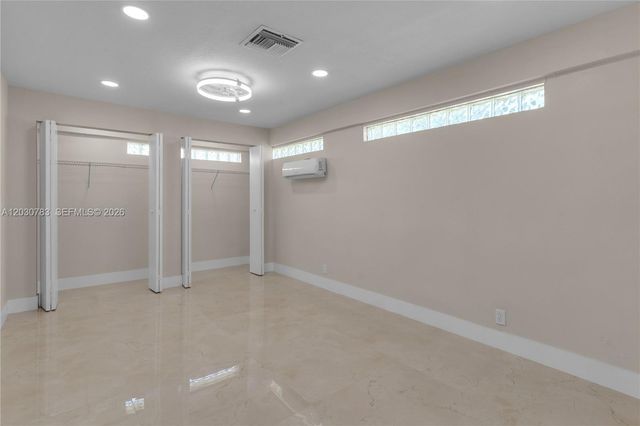 378 SW 6th St, Florida City, FL 33034