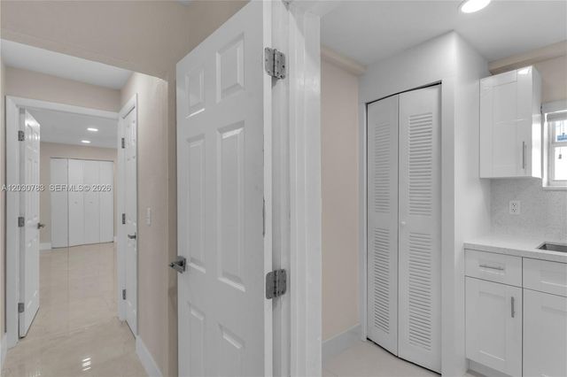 378 SW 6th St, Florida City, FL 33034