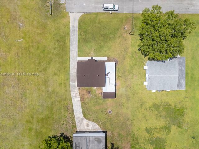 378 SW 6th St, Florida City, FL 33034