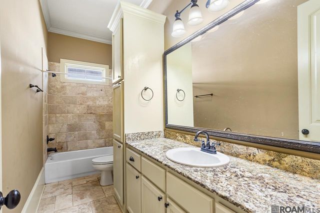 1532 Berwick Bend, Zachary, LA 70791