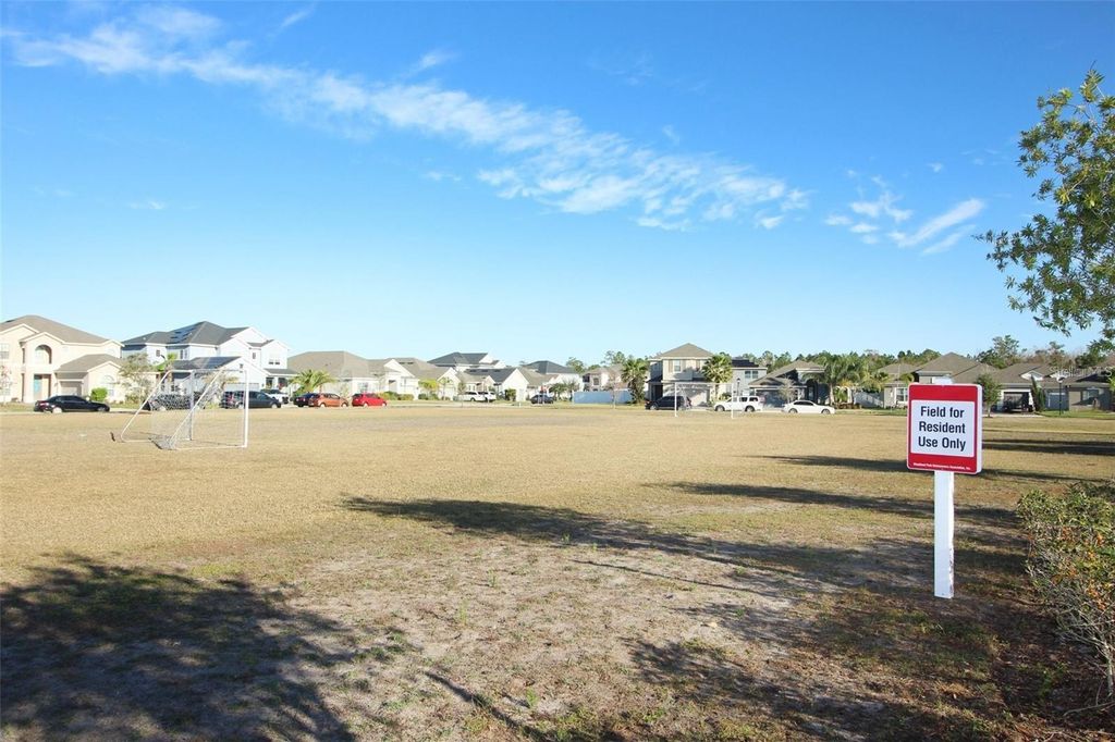 Image 52 of property listing at 2438 PEARL CIDER ST, Orlando, FL 32824