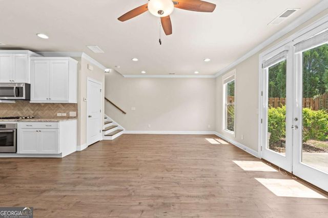 2028 Glenview Park Circle, Duluth, GA 30097