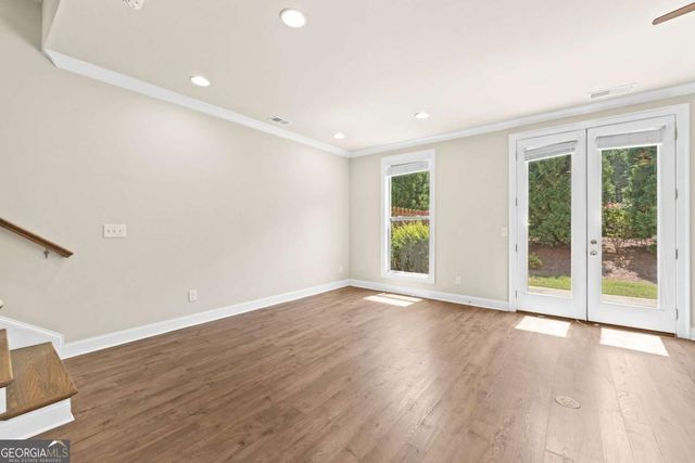 2028 Glenview Park Circle, Duluth, GA 30097