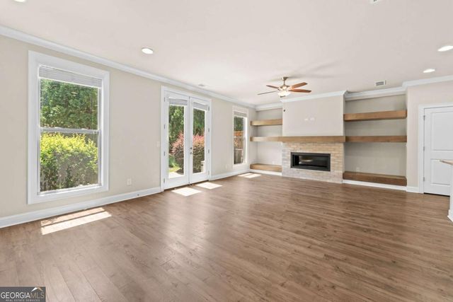 2028 Glenview Park Circle, Duluth, GA 30097