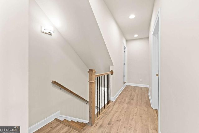 2028 Glenview Park Circle, Duluth, GA 30097