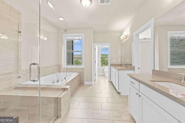 2028 Glenview Park Circle, Duluth, GA 30097