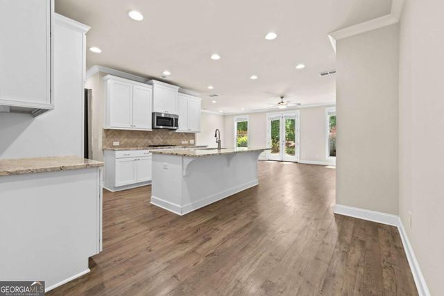 2028 Glenview Park Circle, Duluth, GA 30097