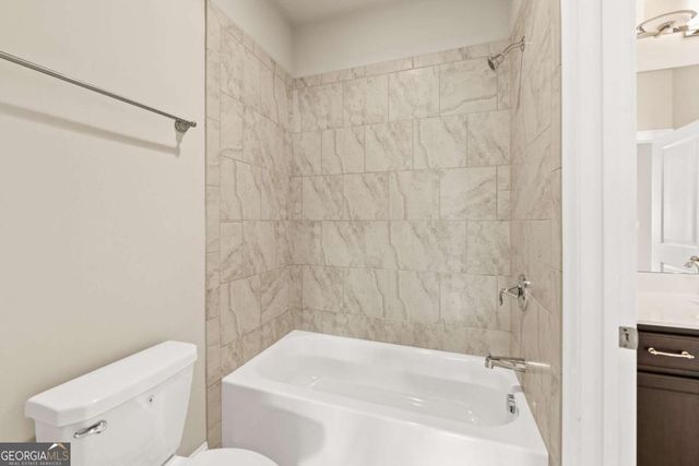 2028 Glenview Park Circle, Duluth, GA 30097