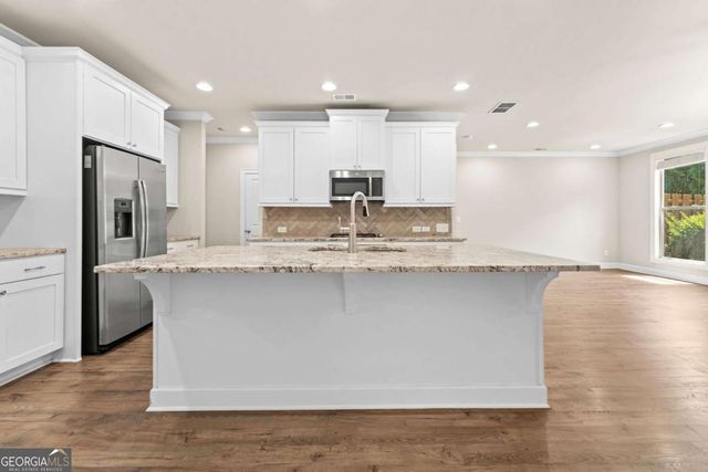 2028 Glenview Park Circle, Duluth, GA 30097