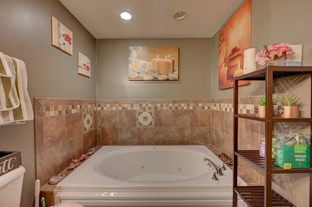 2542 Budd Street, River Grove, IL 60171