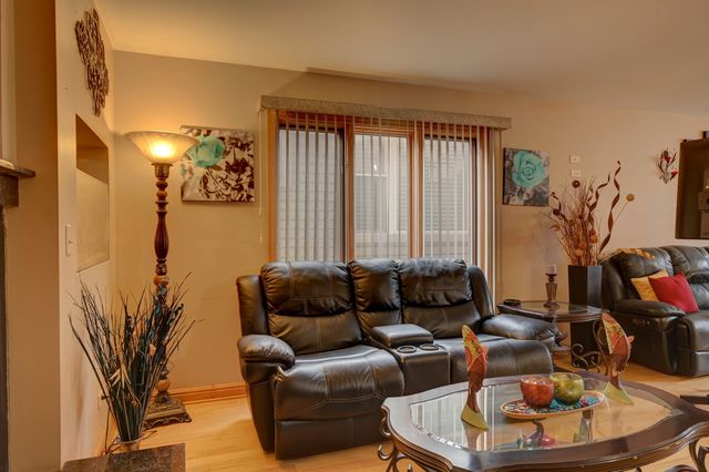 2542 Budd Street, River Grove, IL 60171