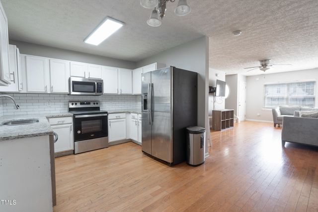 3111 Ivey Wood Lane, Durham, NC 27703