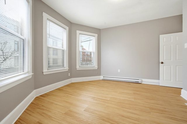 204 Washington St 2, Somerville, MA 02143