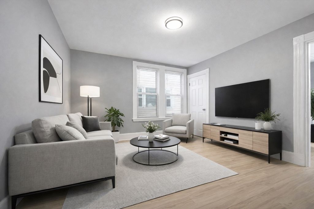 204 Washington St 2, Somerville, MA 02143