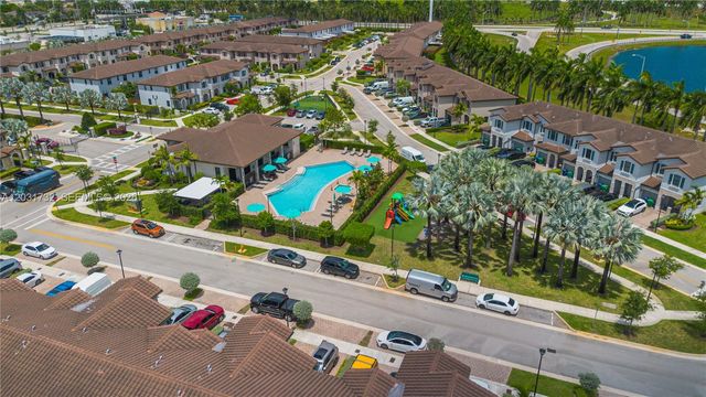 24911 SW 112th Place, Homestead, FL 33032