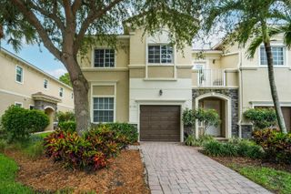 6128 SE Portofino Circle 104, Hobe Sound, FL 33455