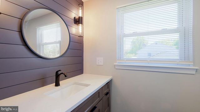 245 BEATRICE AVE, Hatboro, PA 19040