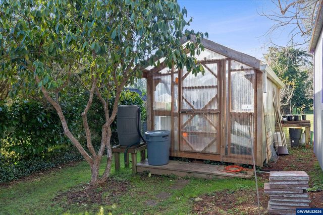 2032 SE Garden Way, Waldport, OR 97394