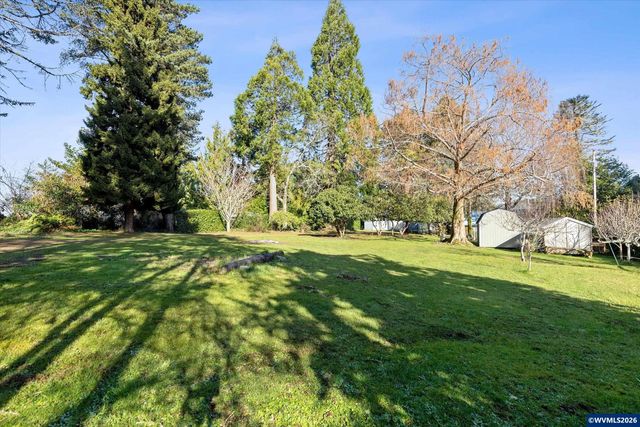 2032 SE Garden Way, Waldport, OR 97394
