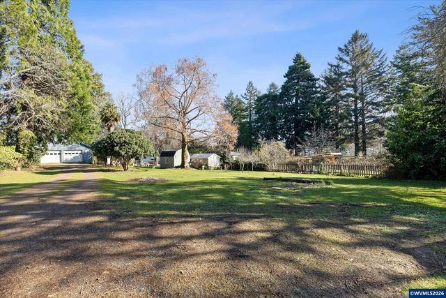 2032 SE Garden Way, Waldport, OR 97394