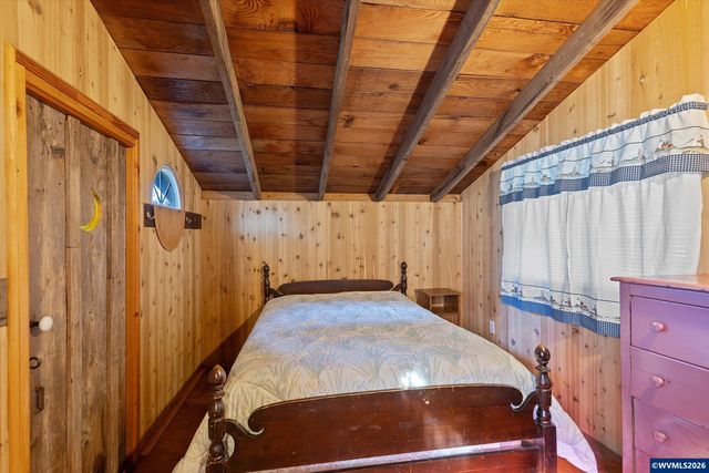 2032 SE Garden Way, Waldport, OR 97394