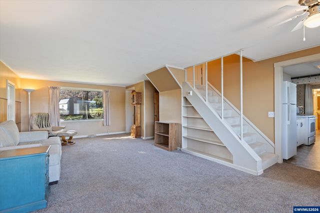 2032 SE Garden Way, Waldport, OR 97394