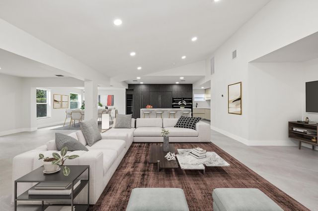 7718 San Mateo Drive E, Boca Raton, FL 33433