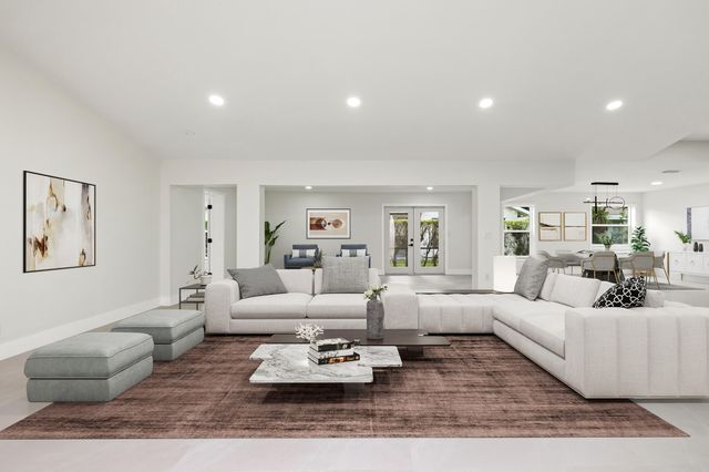 7718 San Mateo Drive E, Boca Raton, FL 33433