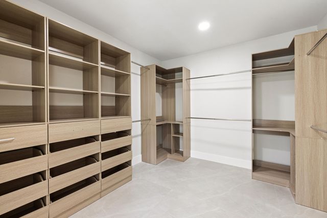 7718 San Mateo Drive E, Boca Raton, FL 33433