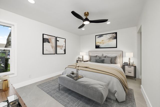 7718 San Mateo Drive E, Boca Raton, FL 33433