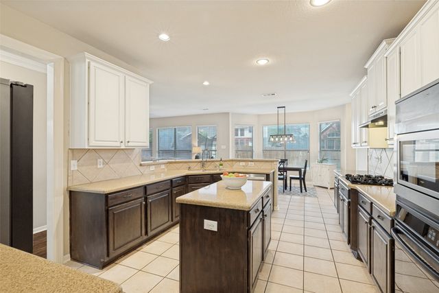 4222 Boxwood Drive, Denton, TX 76208