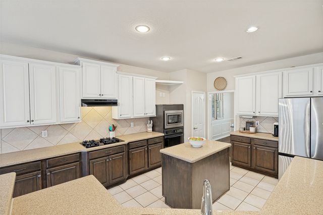4222 Boxwood Drive, Denton, TX 76208