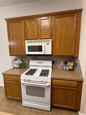 330 Granger Circle, Argyle, TX 76226