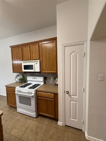 330 Granger Circle, Argyle, TX 76226