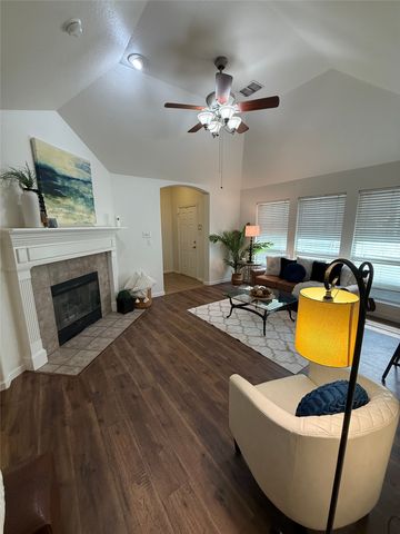 330 Granger Circle, Argyle, TX 76226