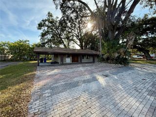 213 E ROBERTSON STREET, Brandon, FL 33511