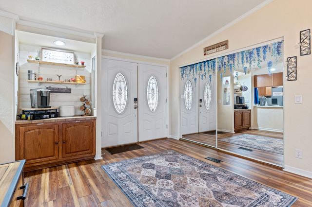 142 Ivy Lane, Mabank, TX 75156