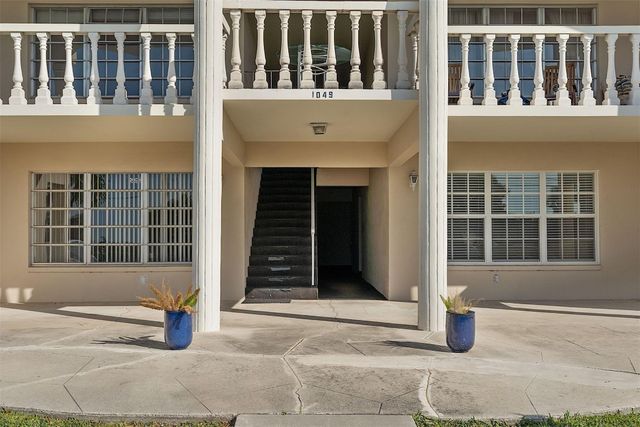 1049 NW 30th Court 4, Wilton Manors, FL 33311