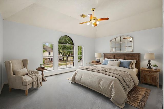 330 Welford Lane, Highlands, TX 77562