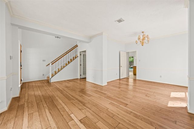 330 Welford Lane, Highlands, TX 77562
