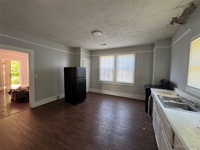414 4TH Street, Montgomery, AL 36110