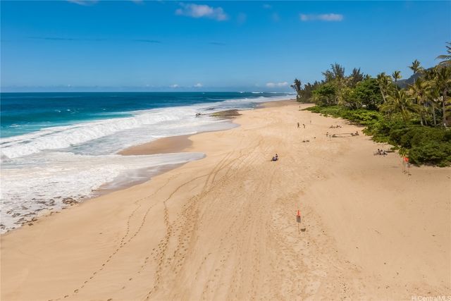 59-565 Ke Iki Road A, Haleiwa, HI 96712