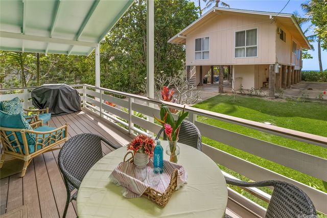 59-565 Ke Iki Road A, Haleiwa, HI 96712