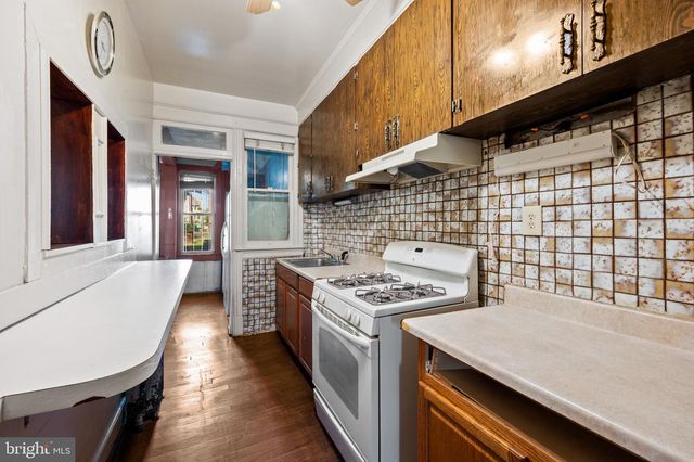 1928 2ND ST NW, Washington, DC 20001