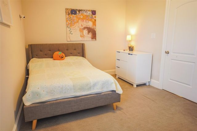 5636 Kiam Street A, Houston, TX 77007